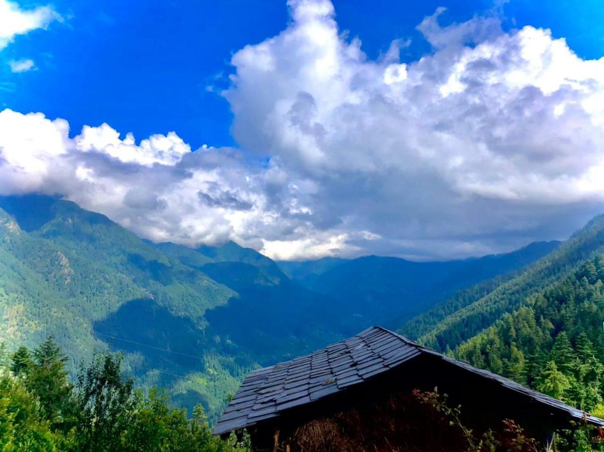 Ishan Log Huts-A Boutique Home Stay Banjar Екстер'єр фото