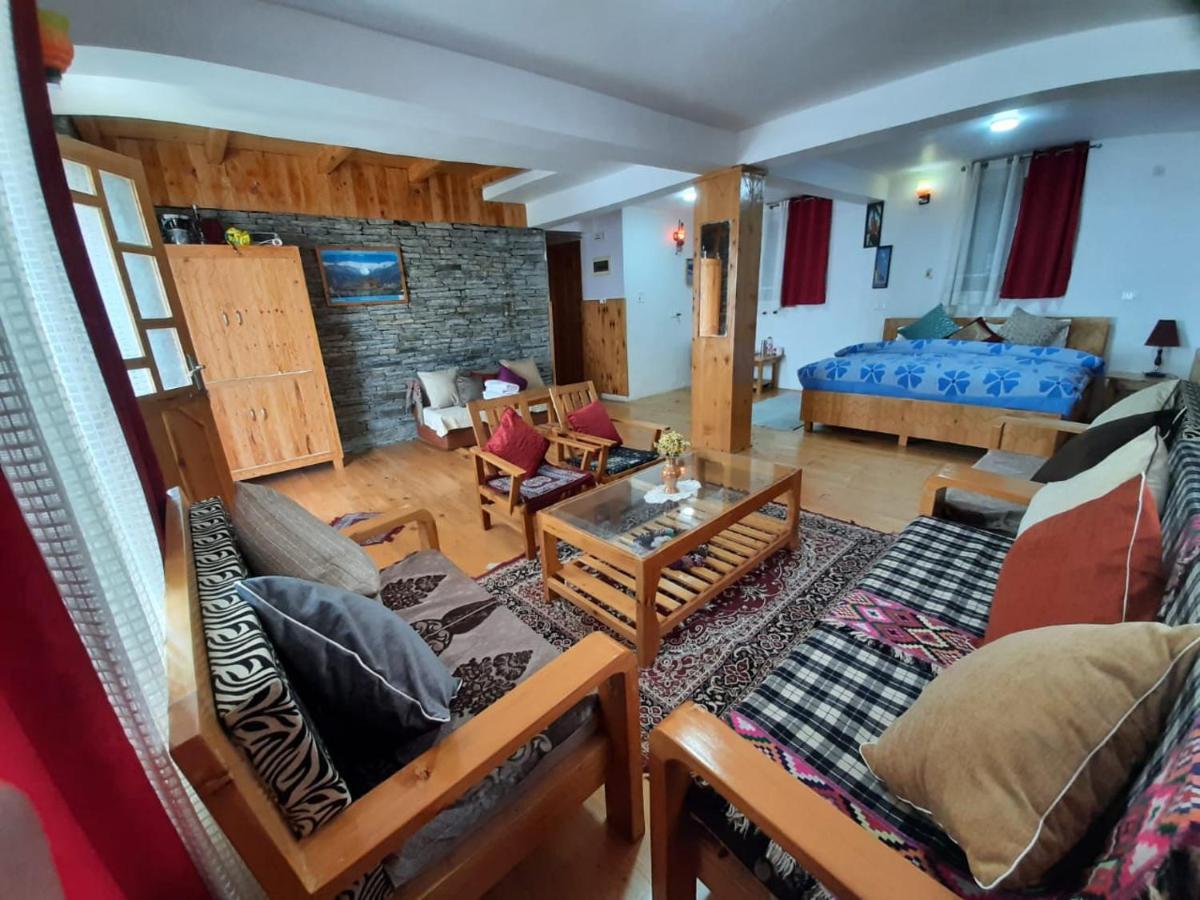 Ishan Log Huts-A Boutique Home Stay Banjar Екстер'єр фото